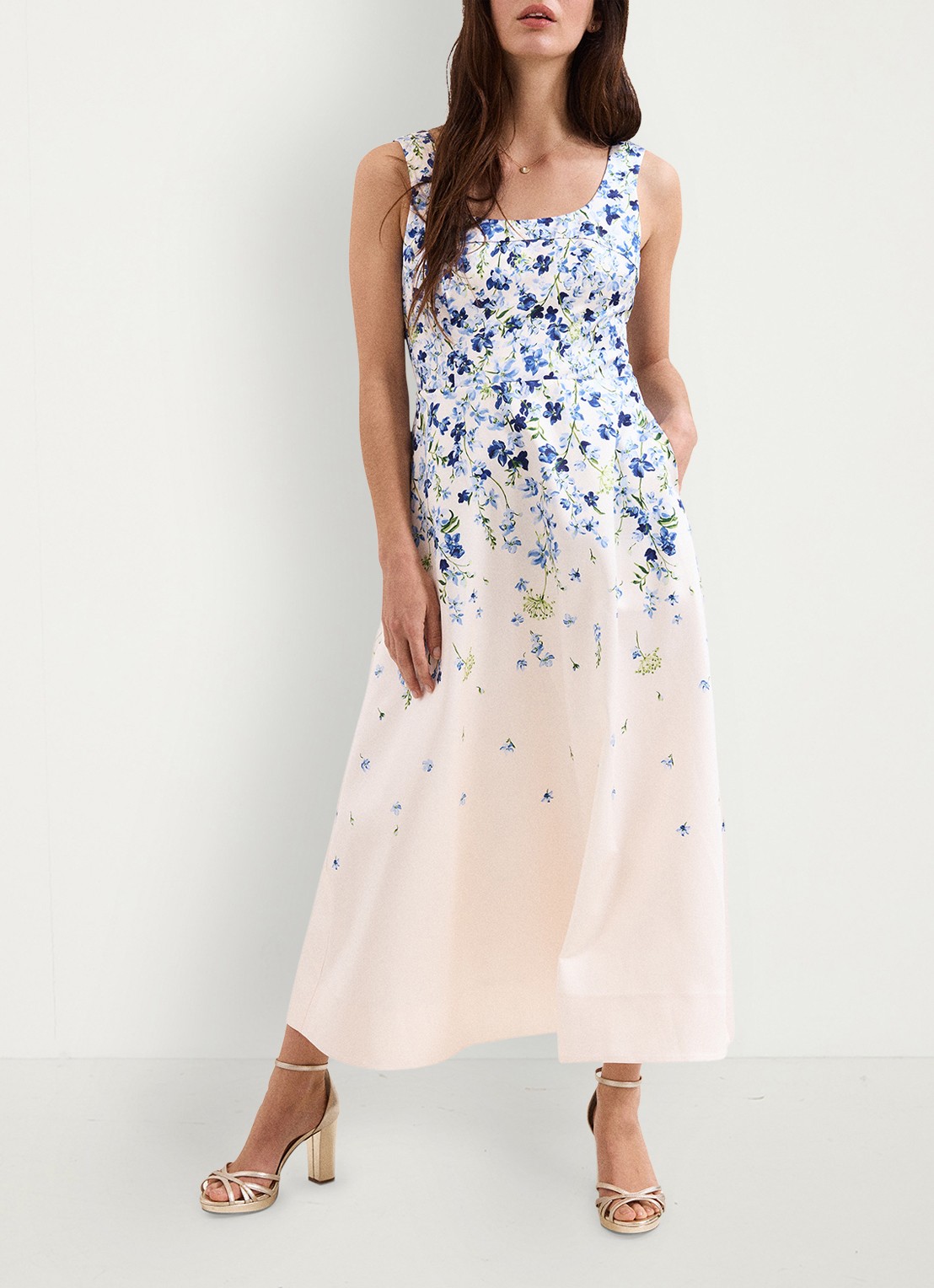 Phase Eight Orla midi jurk met bloemenprint - voorkant 8 blauw