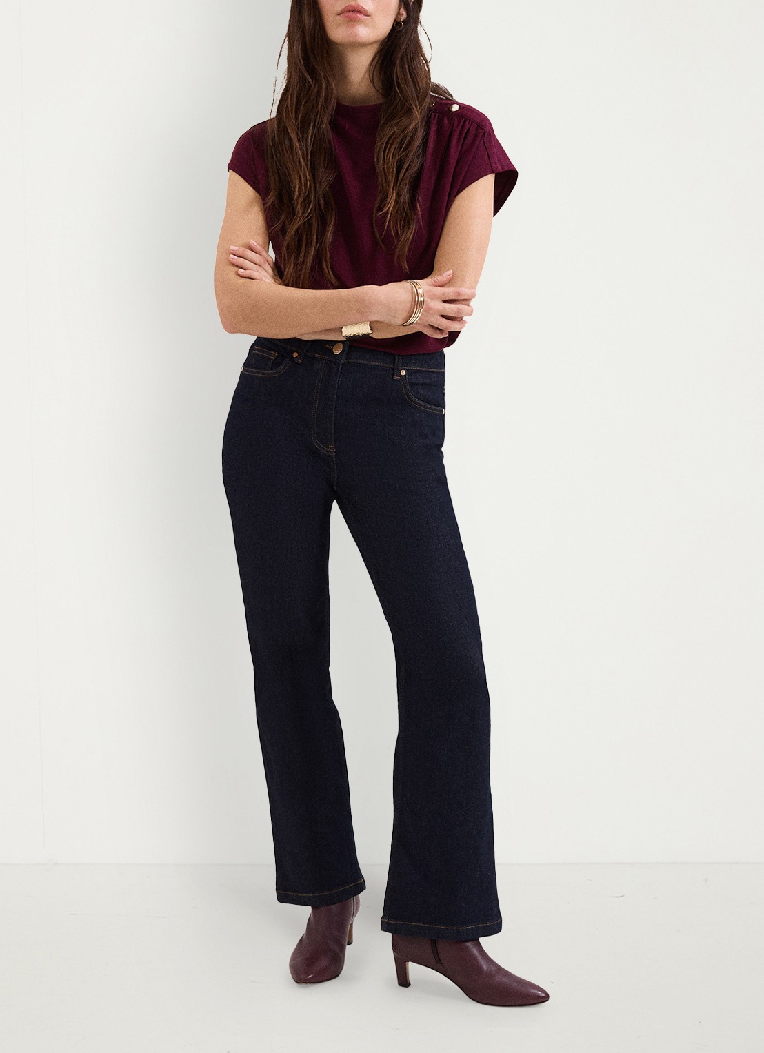 Phase Eight Paige top met gedrapeerd detail - voorkant 8 aubergine