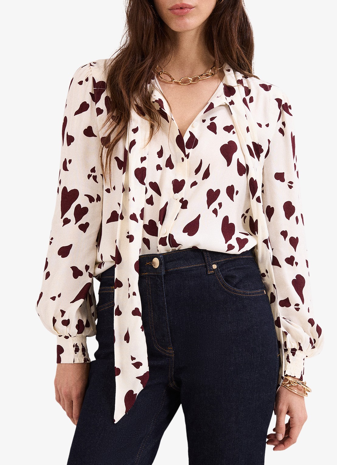 Phase Eight Paloma blouse met sjaalkraag en pofmouwen - detail wit