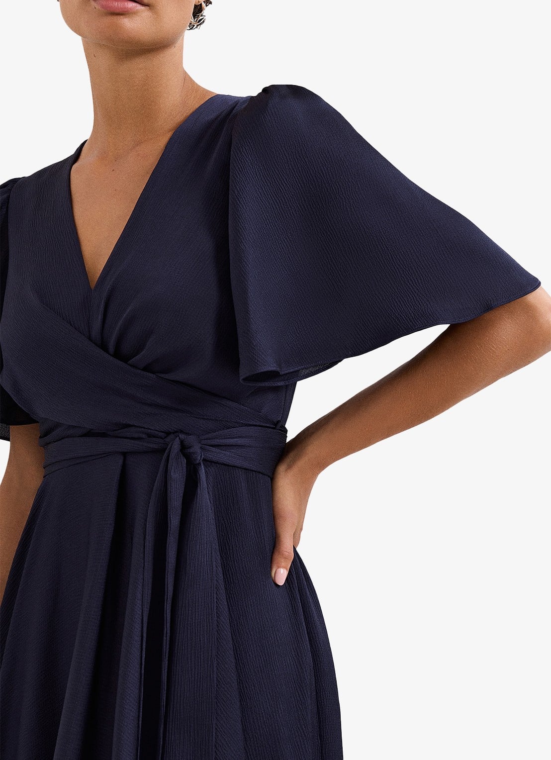 Phase Eight Petite Abbie midi jurk met strikceintuur - detail 5 blauw