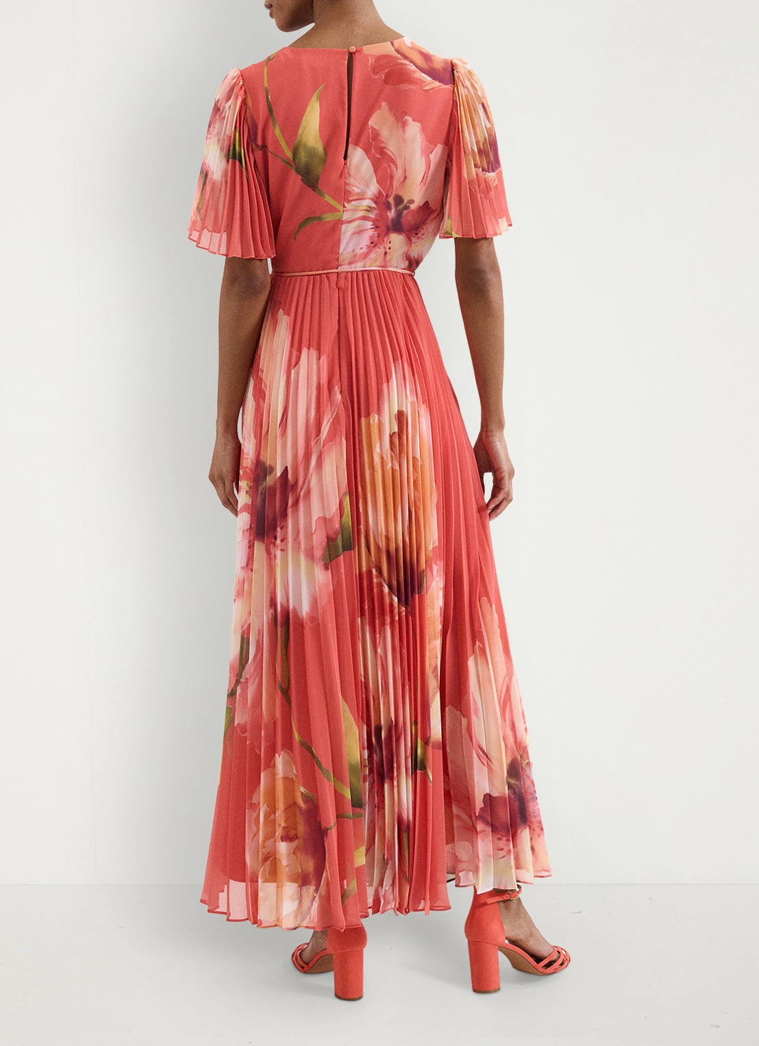 Phase Eight Petite Abigail maxi jurk met plooien en vlindermouw - achterkant 3 oranje