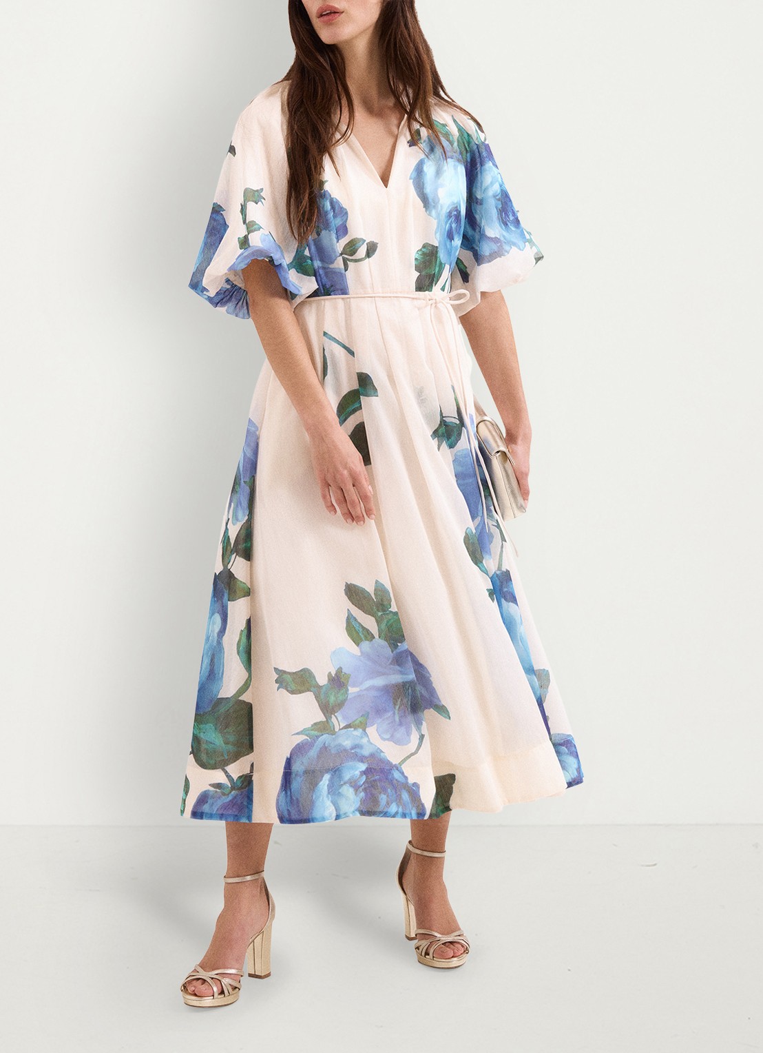 Phase Eight Petite Adeline midi jurk in linnenblend met bloemenprint - voorkant 2 blauw