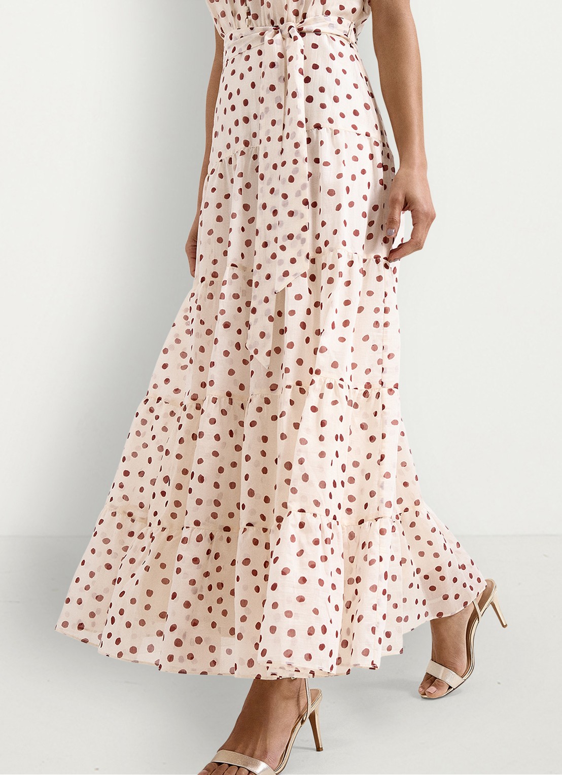 Phase Eight Petite Nita maxi jurk met stippenprint en strikceintuur - detail 3 gebroken wit