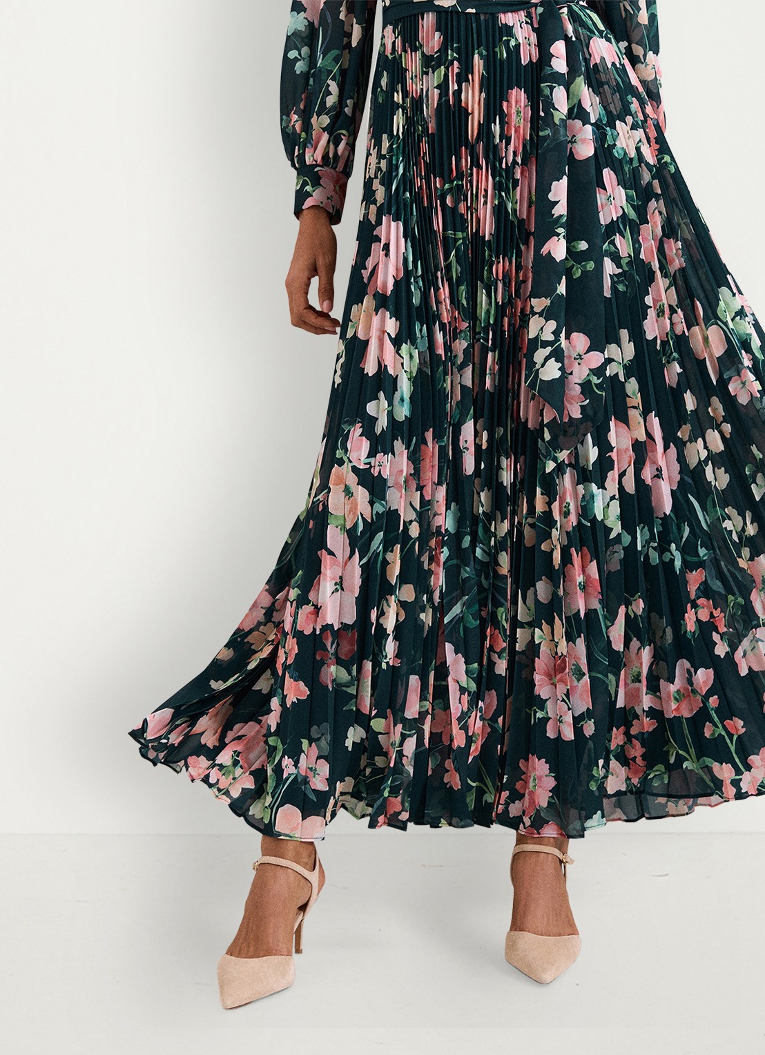 Phase Eight Petite Rosa maxi jurk met plooien en print - detail 7 donkergroen