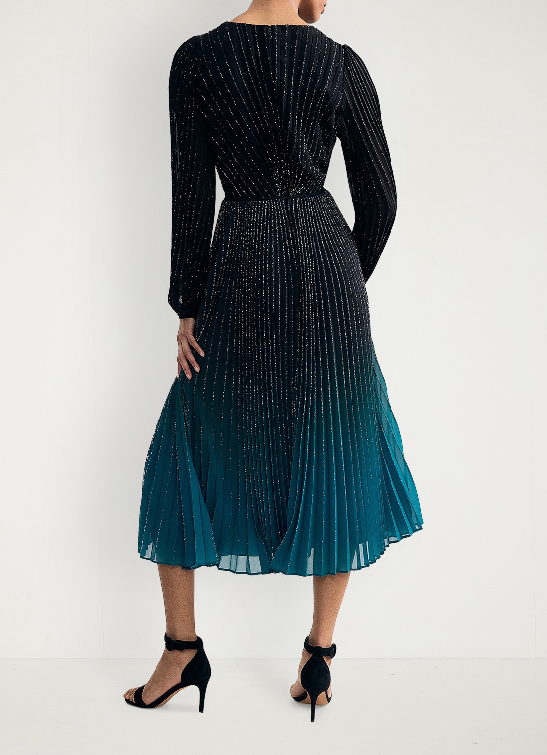 Phase Eight Petite Simara maxi jurk met strass en plooien - achterkant donkerblauw