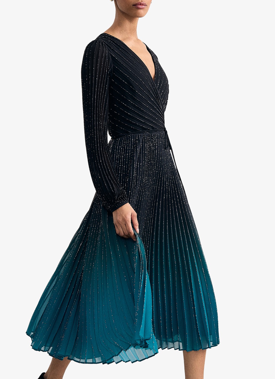 Phase Eight Petite Simara maxi jurk met strass en plooien - detail 4 donkerblauw