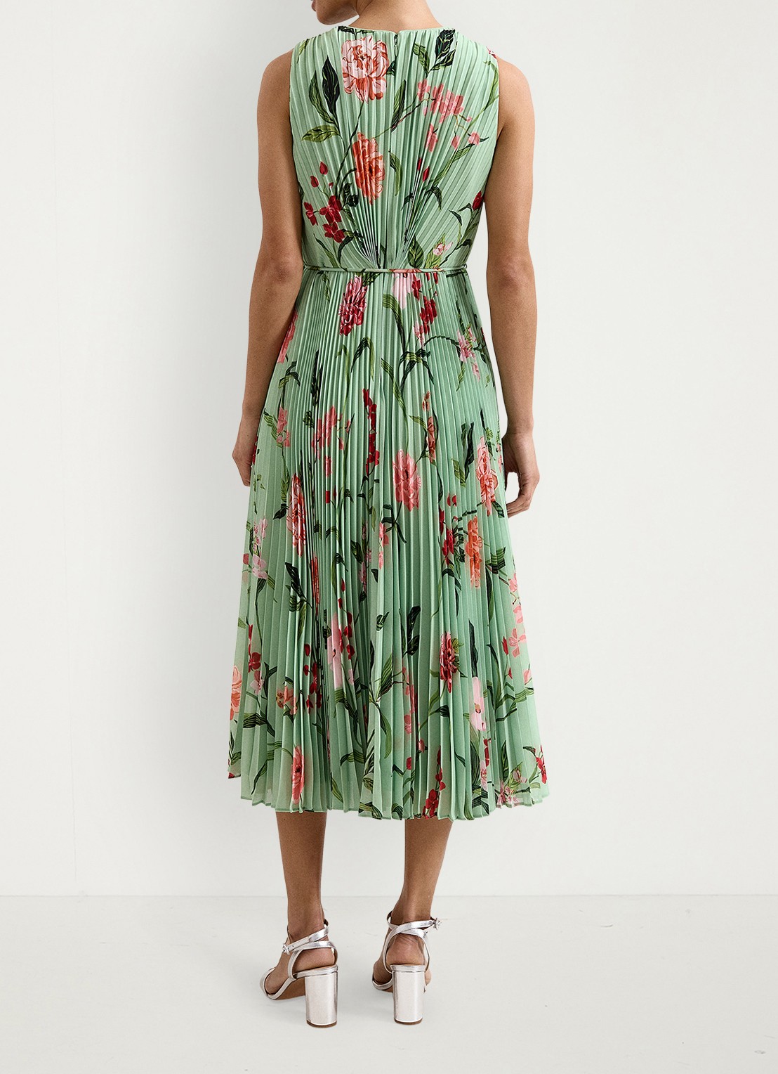 Phase Eight Petite Simara midi jurk met bloemenprint - achterkant 3 lindegroen