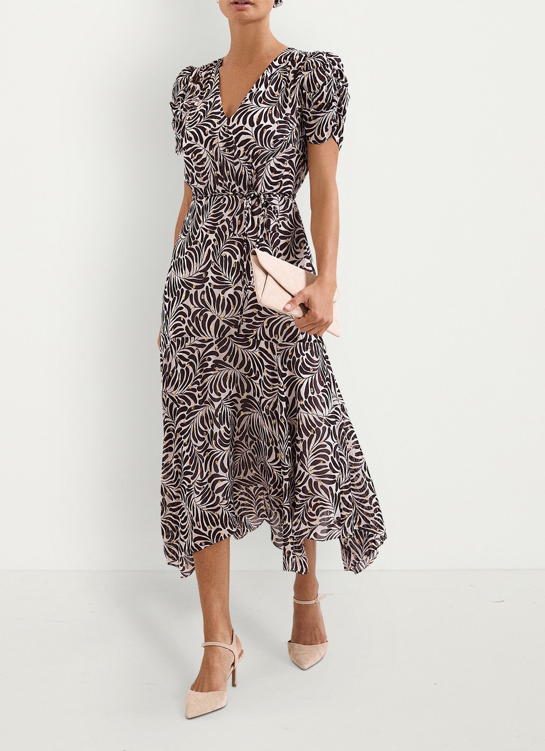 Phase Eight Petite Verity midi jurk met pofmouwen - voorkant 8 bruin