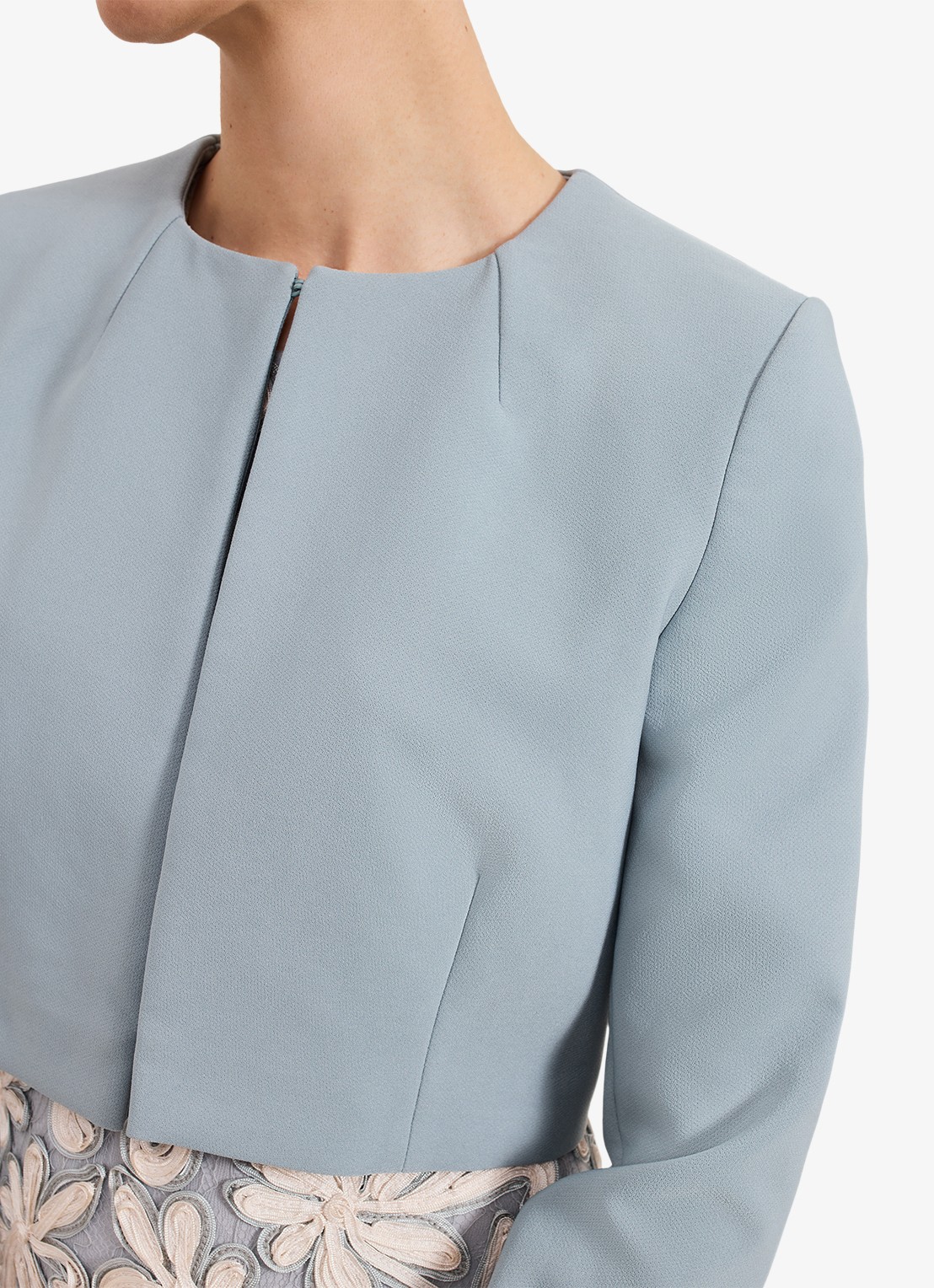 Phase Eight Phoebe bolero met structuur - detail 2 staalblauw