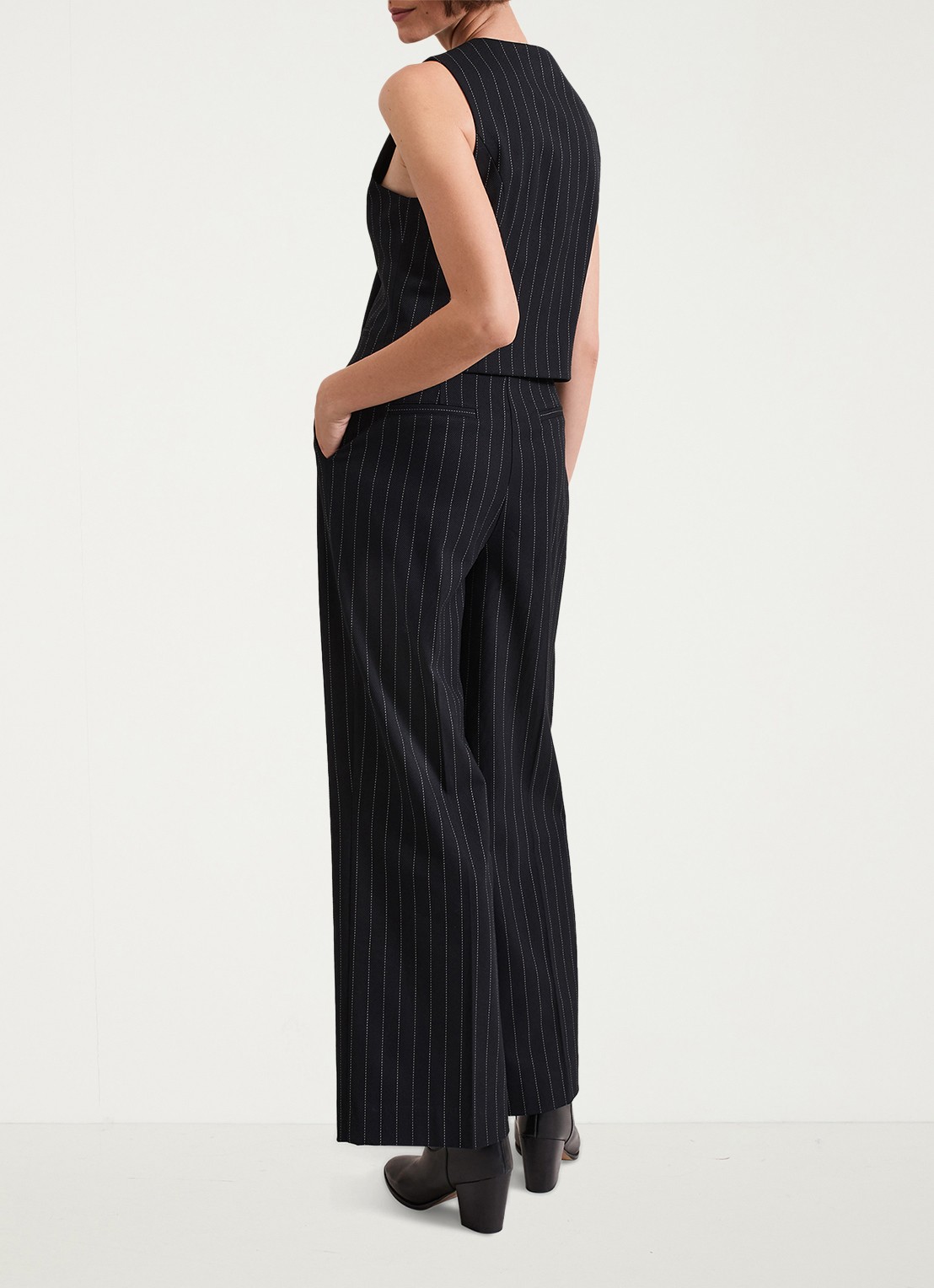 Phase Eight Pia high waist wide fit pantalon met krijtstreep en lurex - achterkant donkerblauw