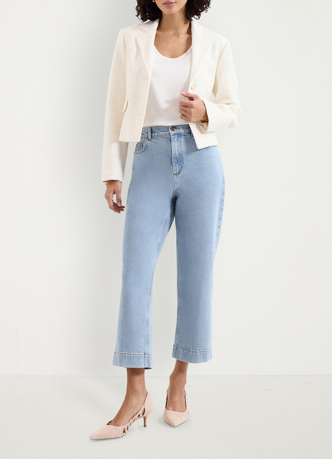 Phase Eight Pump van suéde - voorkant 2 beige