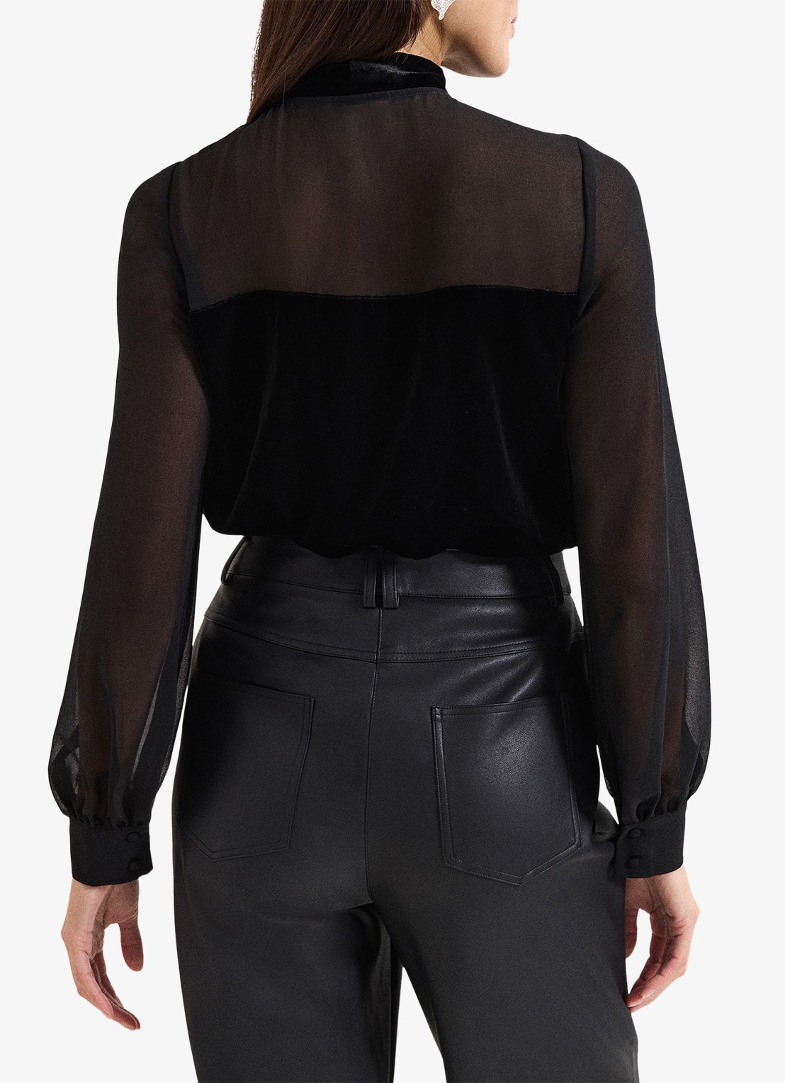 Phase Eight Raye blouse van fluweel - achterkant zwart