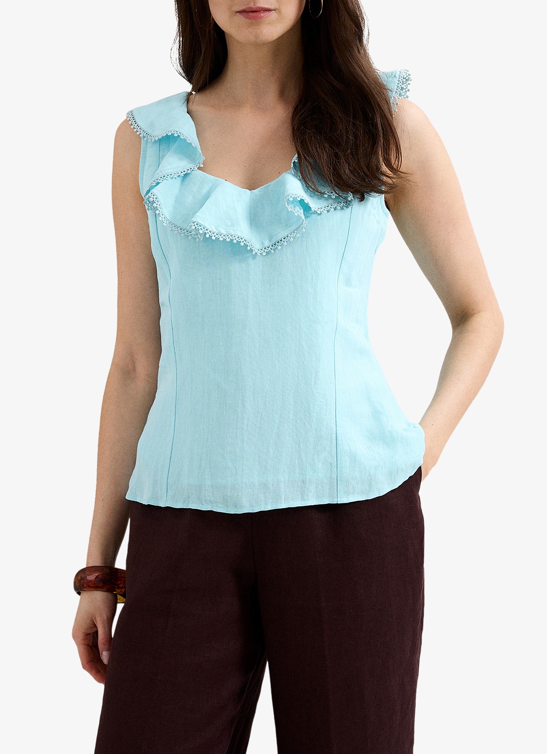Phase Eight Rhona top in linnenblend met volant - detail 4 lichtblauw