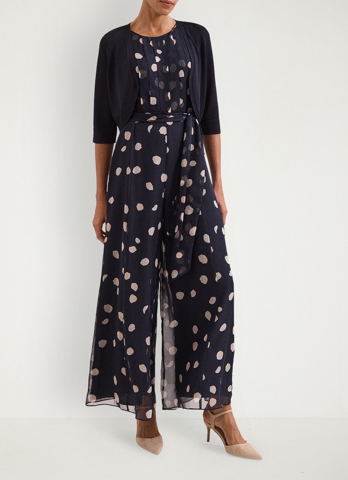 Phase Eight Riah fijngebreide bolero  - voorkant 7 donkerblauw