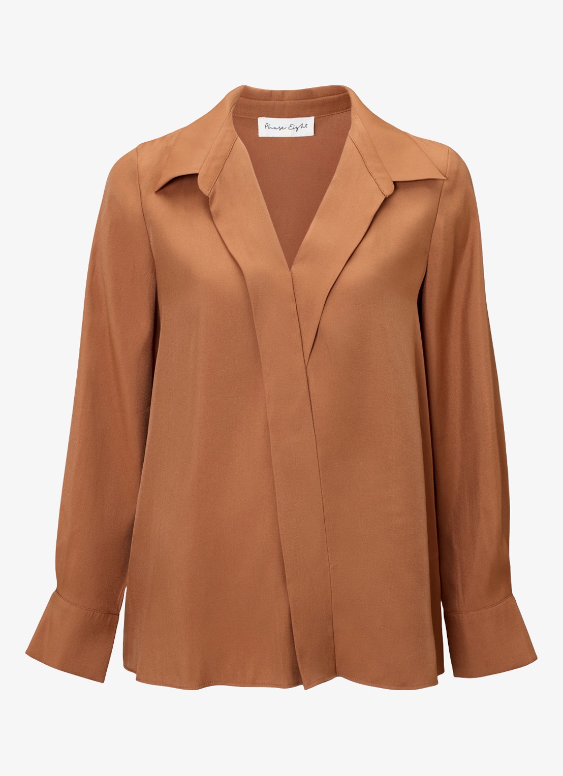 Phase Eight Rihannon blouse met V-hals - voorkant 7 camel