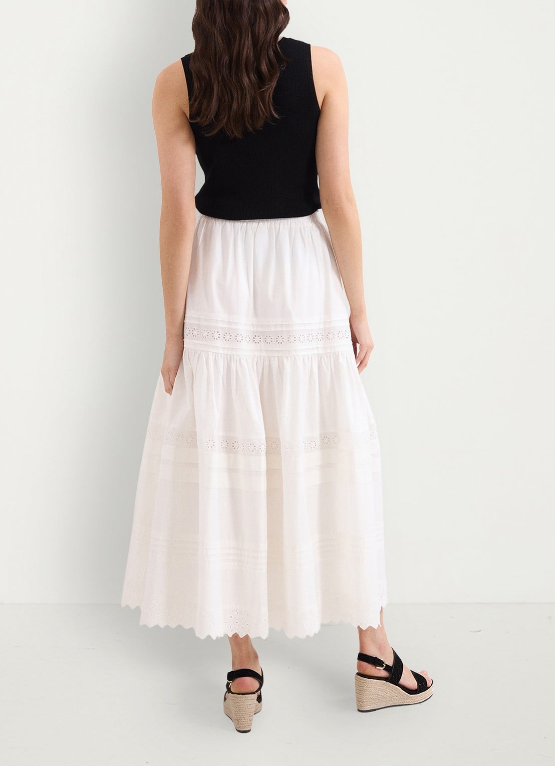 Phase Eight Rosa midi jurk met opengewerkt dessin - achterkant 3 white