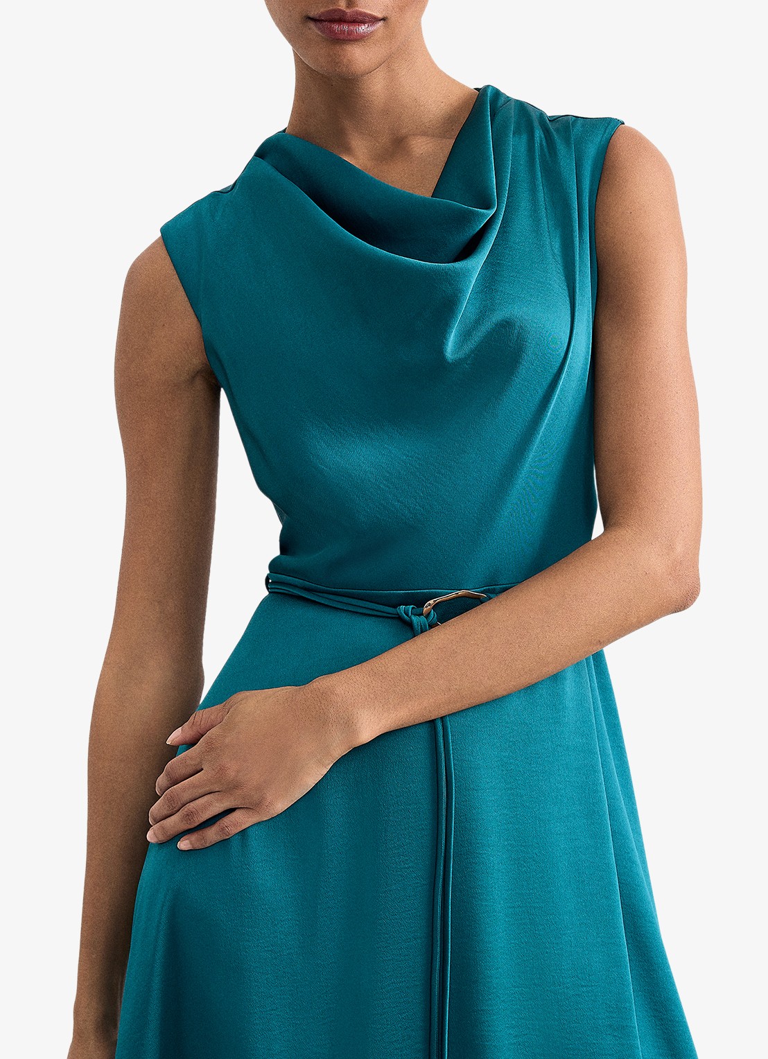 Phase Eight Sabrianna midi jurk met ceintuur en watervalhals - detail 3 petrol
