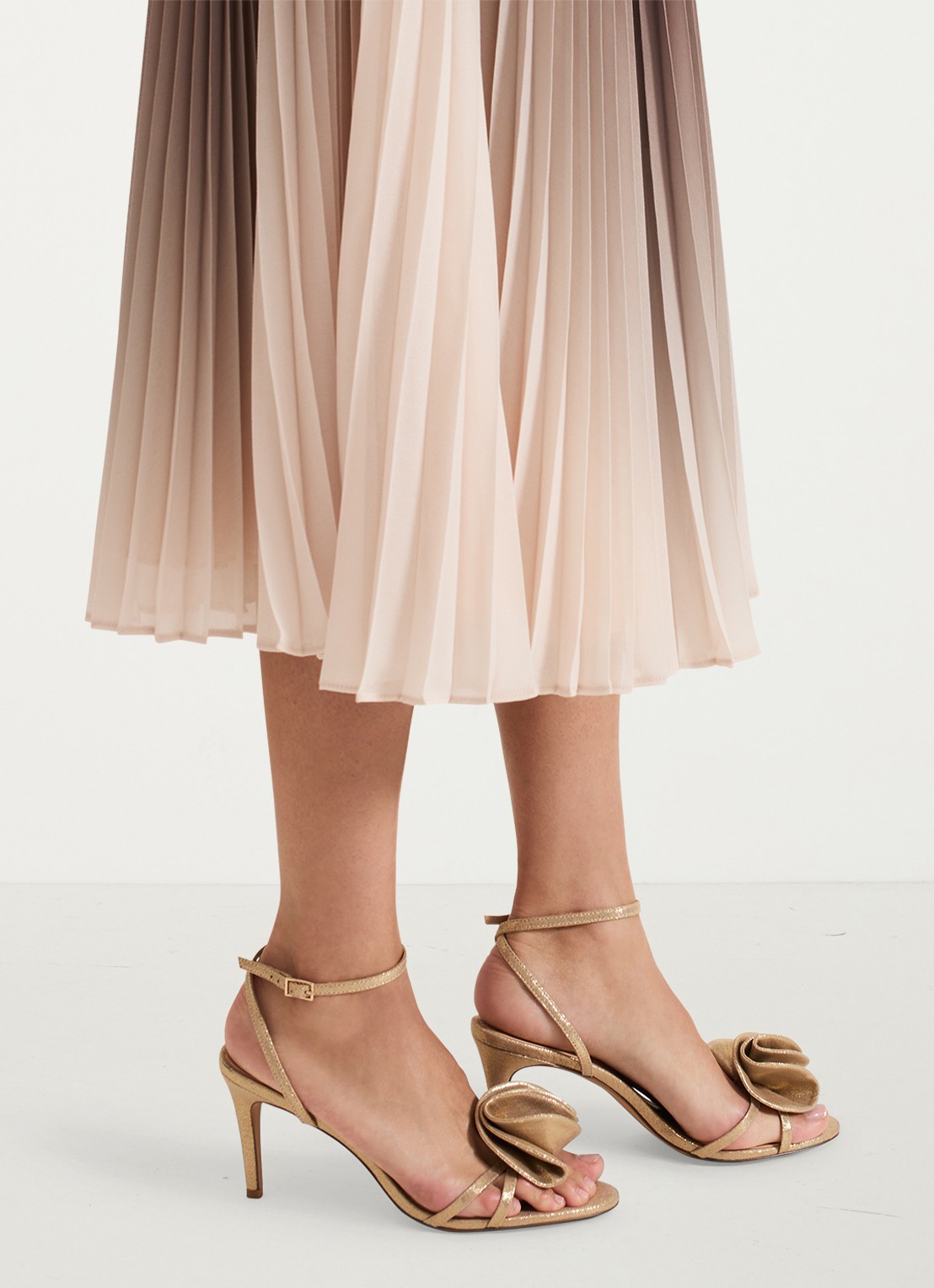 Phase Eight Sandalette met glitter - voorkant 2 goud