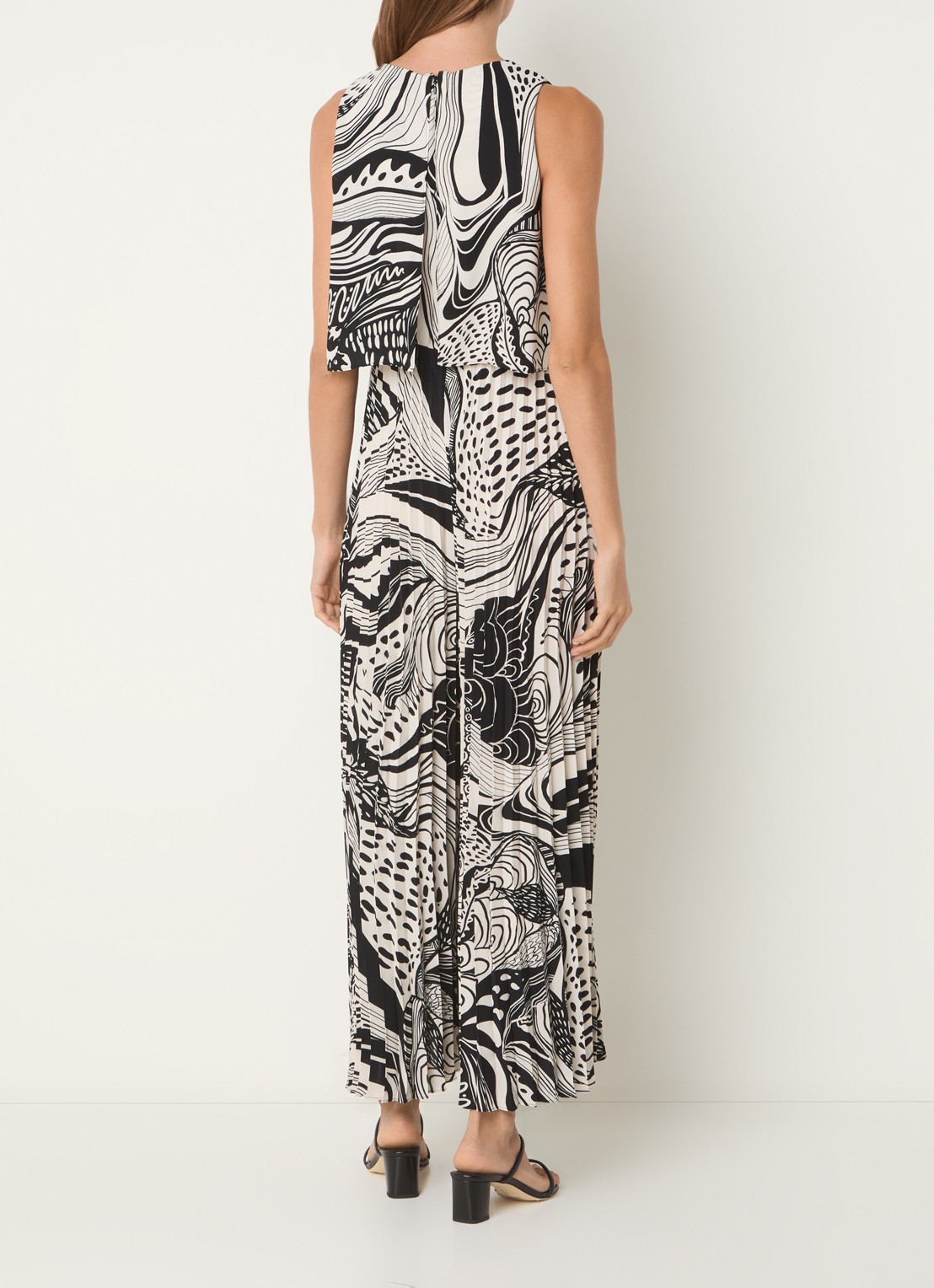Phase Eight Saskia wide fit jumpsuit met print - achterkant 3 zwart