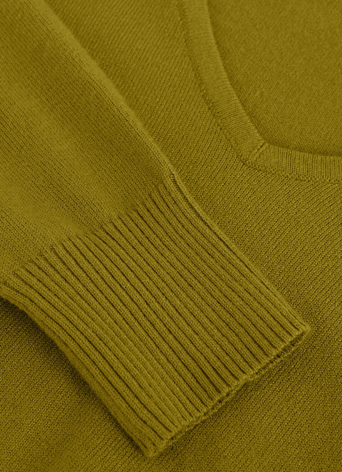 Phase Eight Senita fijngebreide trui met V-hals - detail 6 mosgroen