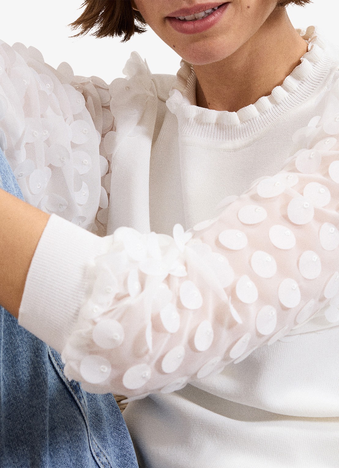 Phase Eight Shelly trui met gestipt detail - detail 2 ivoor