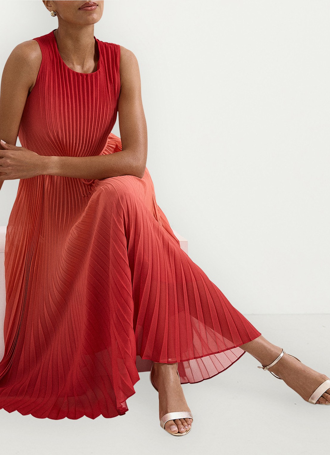Phase Eight Simara midi jurk met strikceintuur - detail 7 oranjerood