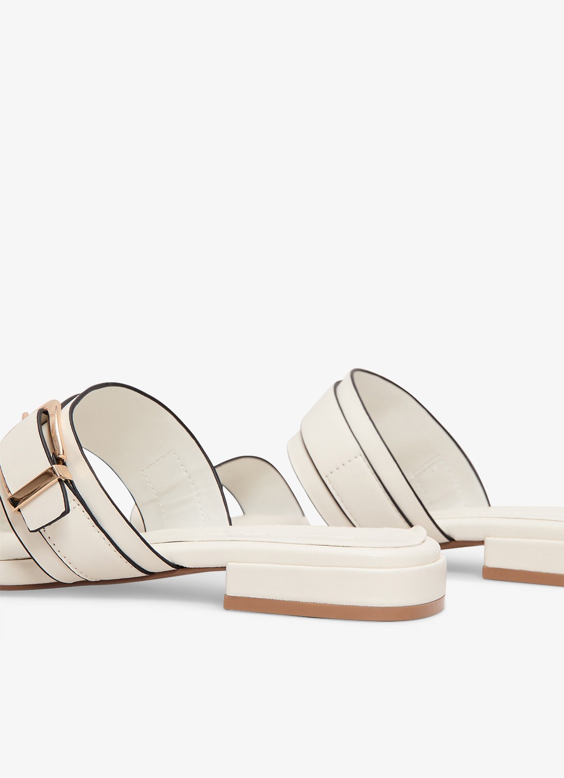 Phase Eight Slipper met gespdetail - detail 5 wit
