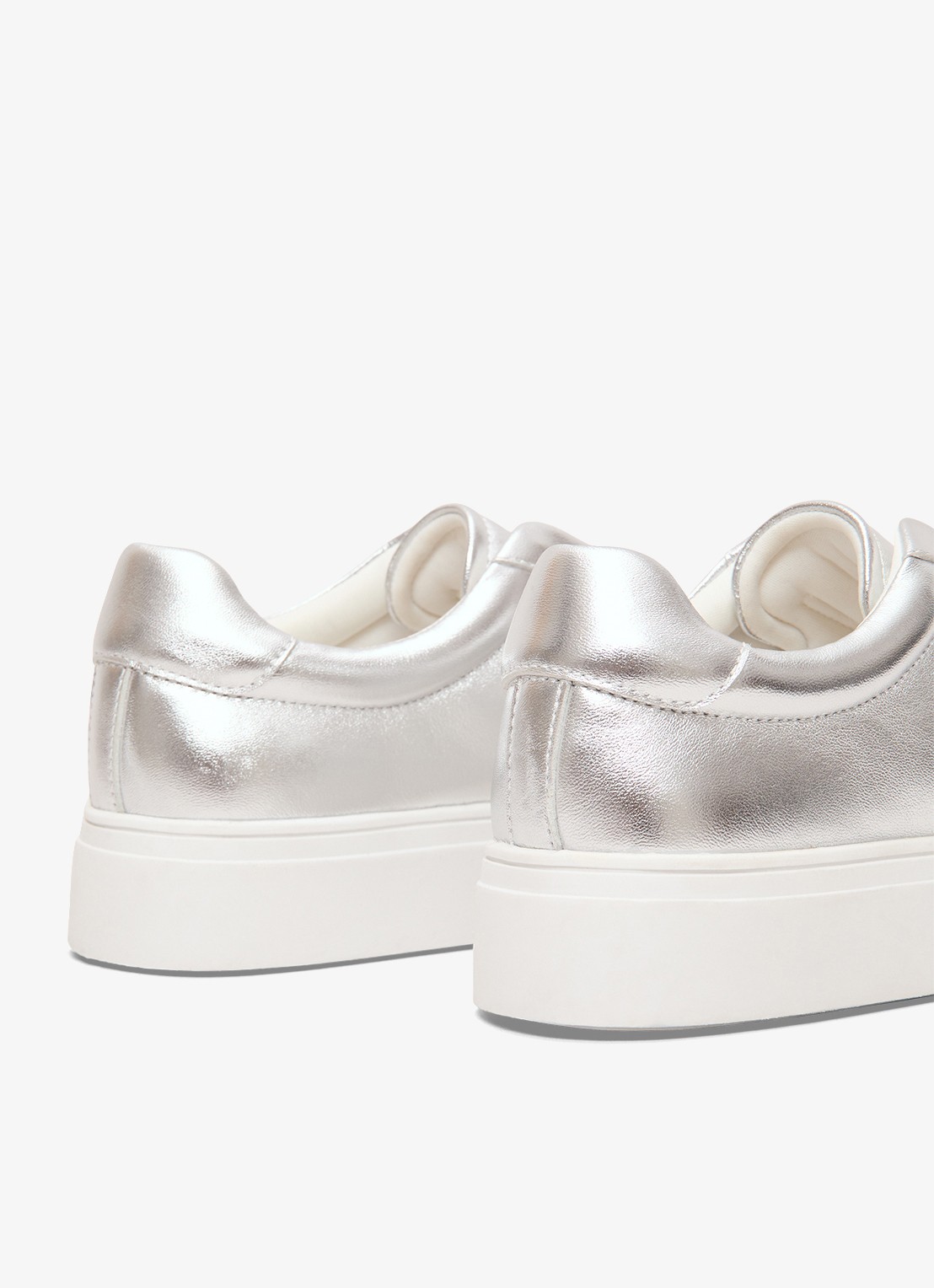 Phase Eight Sneaker van leer met metallic finish - detail 4 zilver