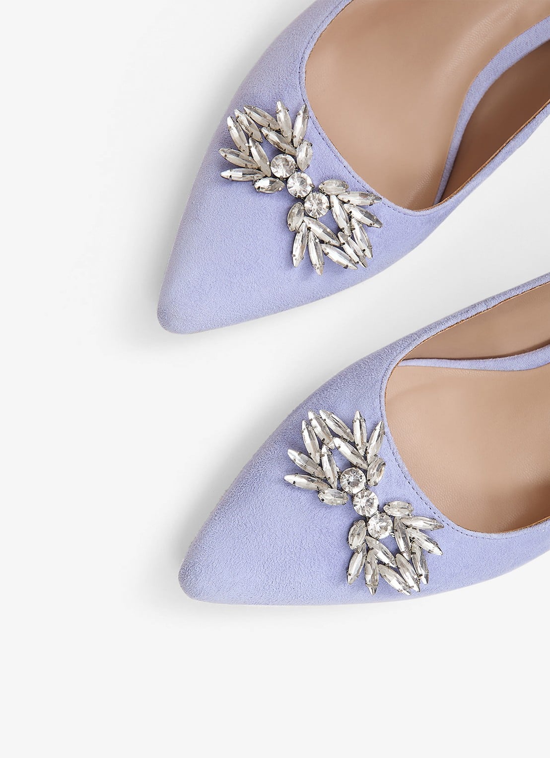 Phase Eight Sparkle pump van suède met applicatie - detail 3 lichtblauw