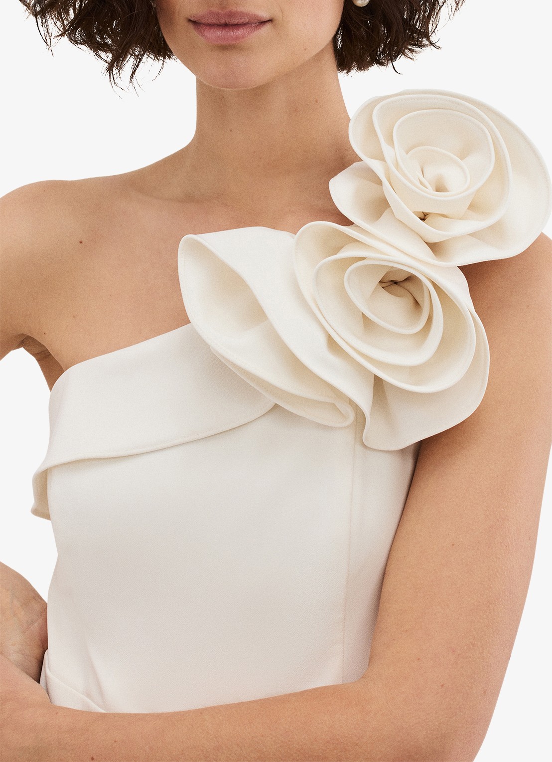 Phase Eight Tali wide fit one shoulder jumpsuit met persplooi - detail 5 creme