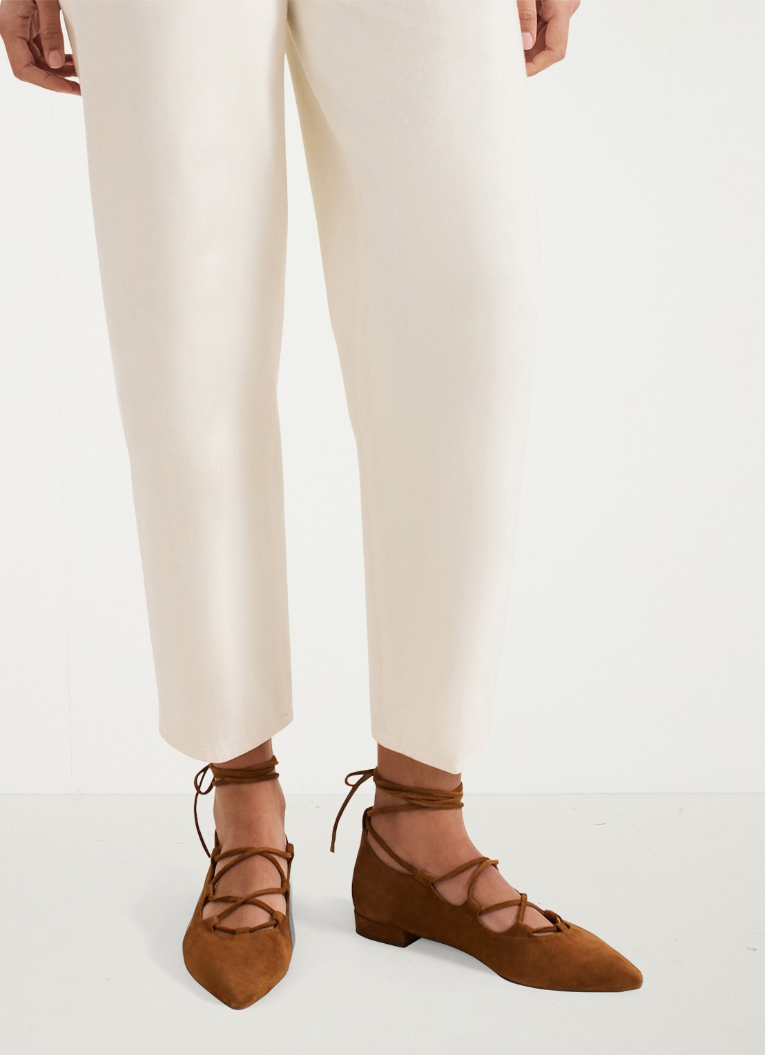 Phase Eight Tan Tie ballerina van geitenleer - detail 4 bruin