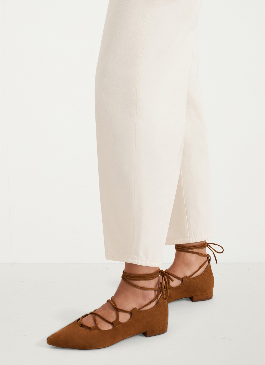 Phase Eight Tan Tie ballerina van geitenleer - voorkant 7 bruin