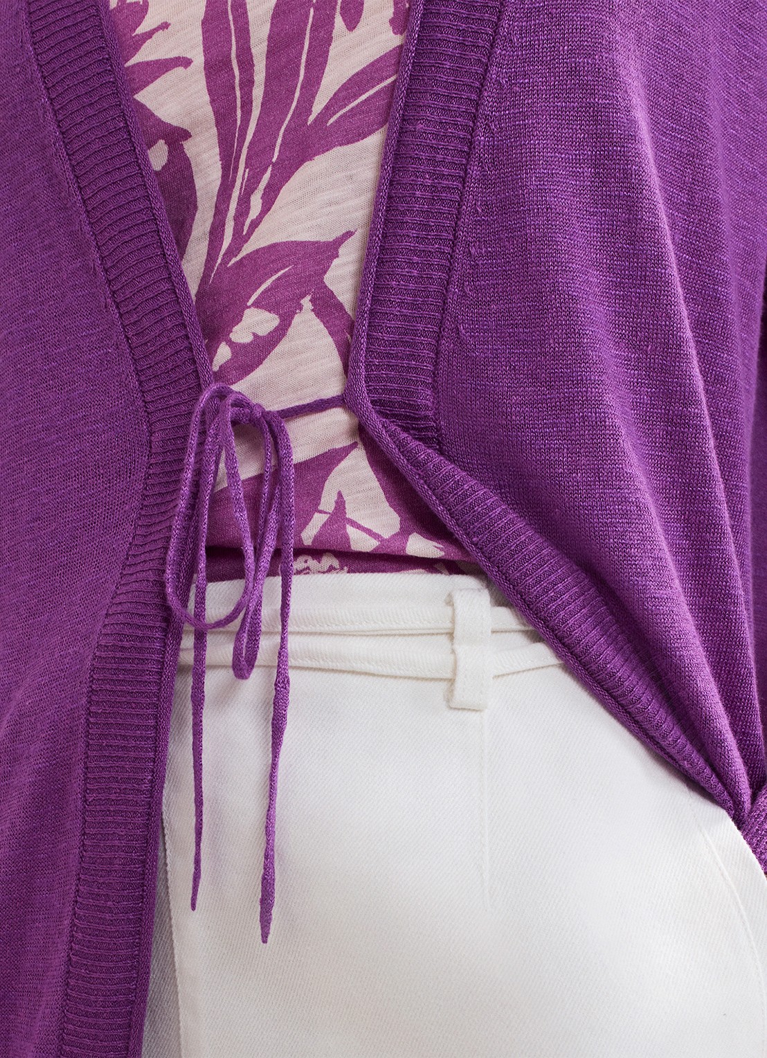 Phase Eight Tasha fijngebreid vest in linnenblend - detail 4 paars