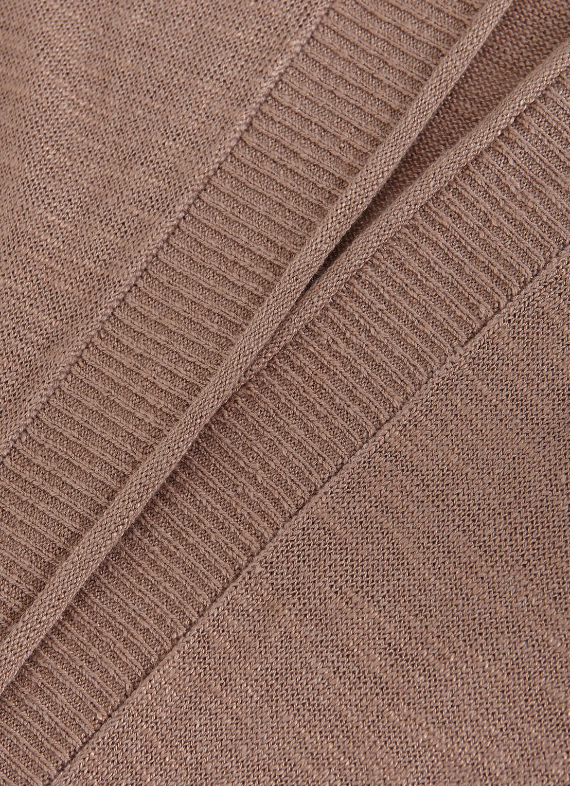 Phase Eight Tasha fijngebreid vest in linnenblend - detail 8 lichtbruin