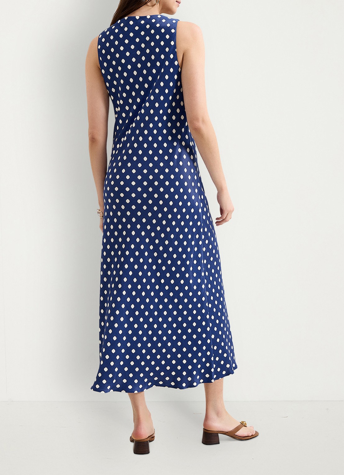 Phase Eight Tina midi jurk met stippenprint - achterkant 7 donkerblauw