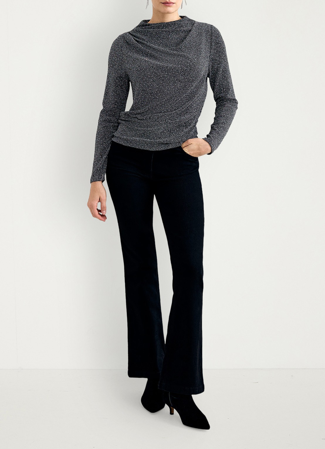 Phase Eight Top met strass - voorkant 3 zilver
