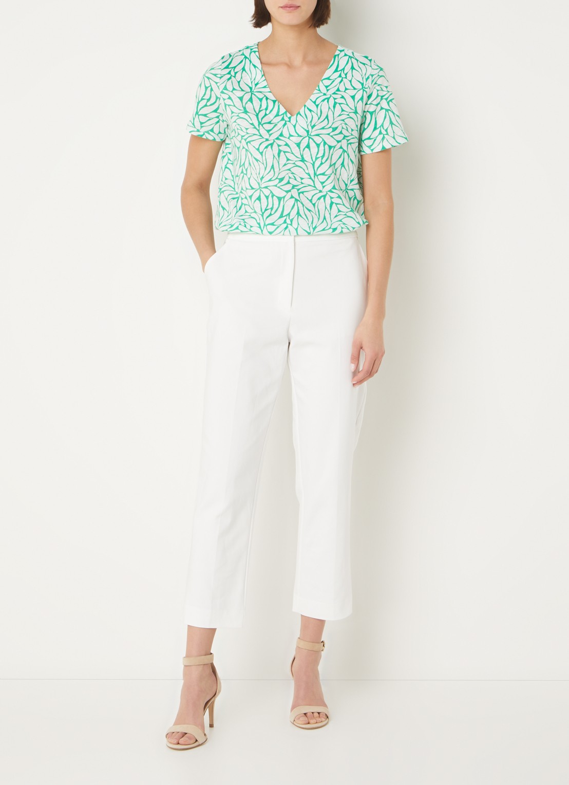 Phase Eight Ulrica high waist tapered fit chino met stretch - voorkant 4 wit