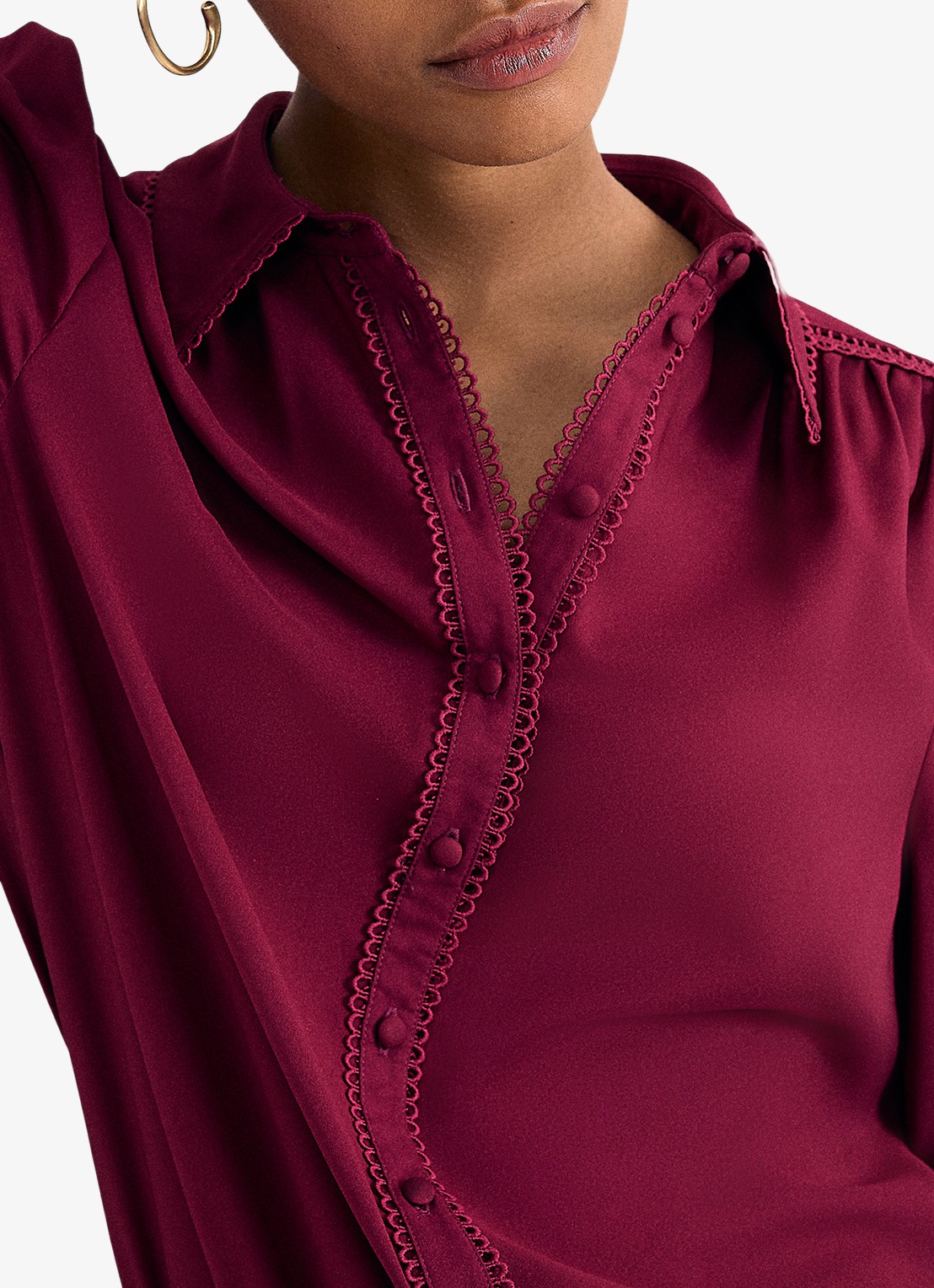 Phase Eight Uma blouse met details van kant - detail 2 bordeauxrood