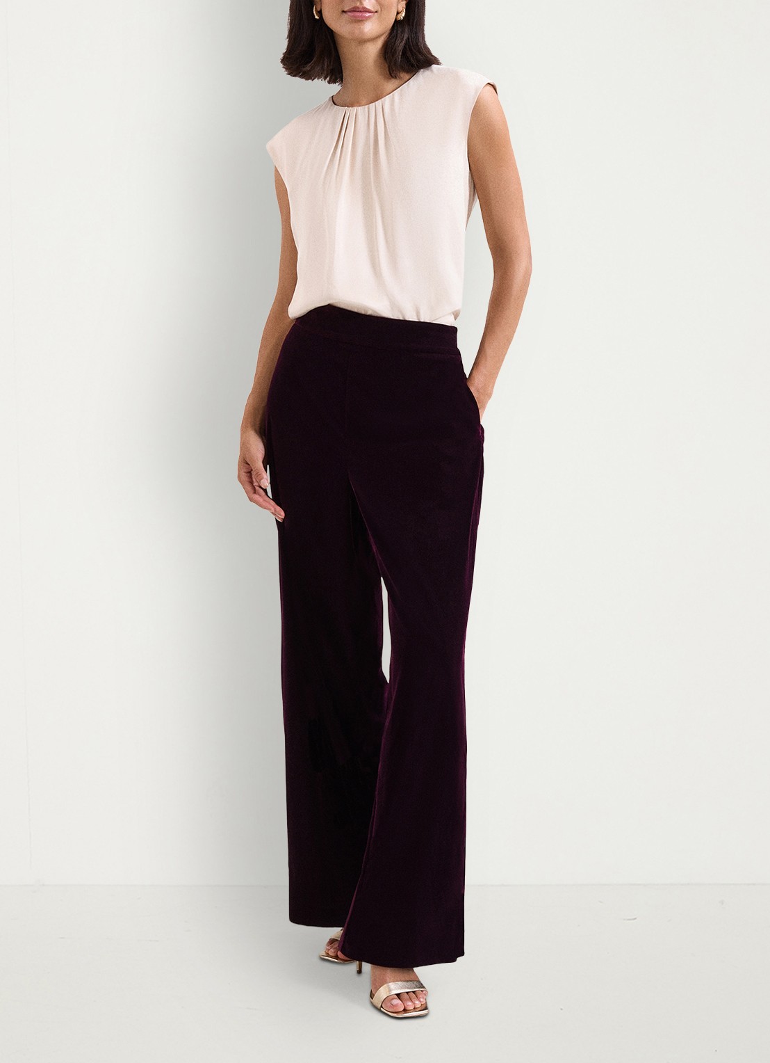 Phase Eight Valentina high waist loose fit pantalon van fluweel - voorkant 2 paars