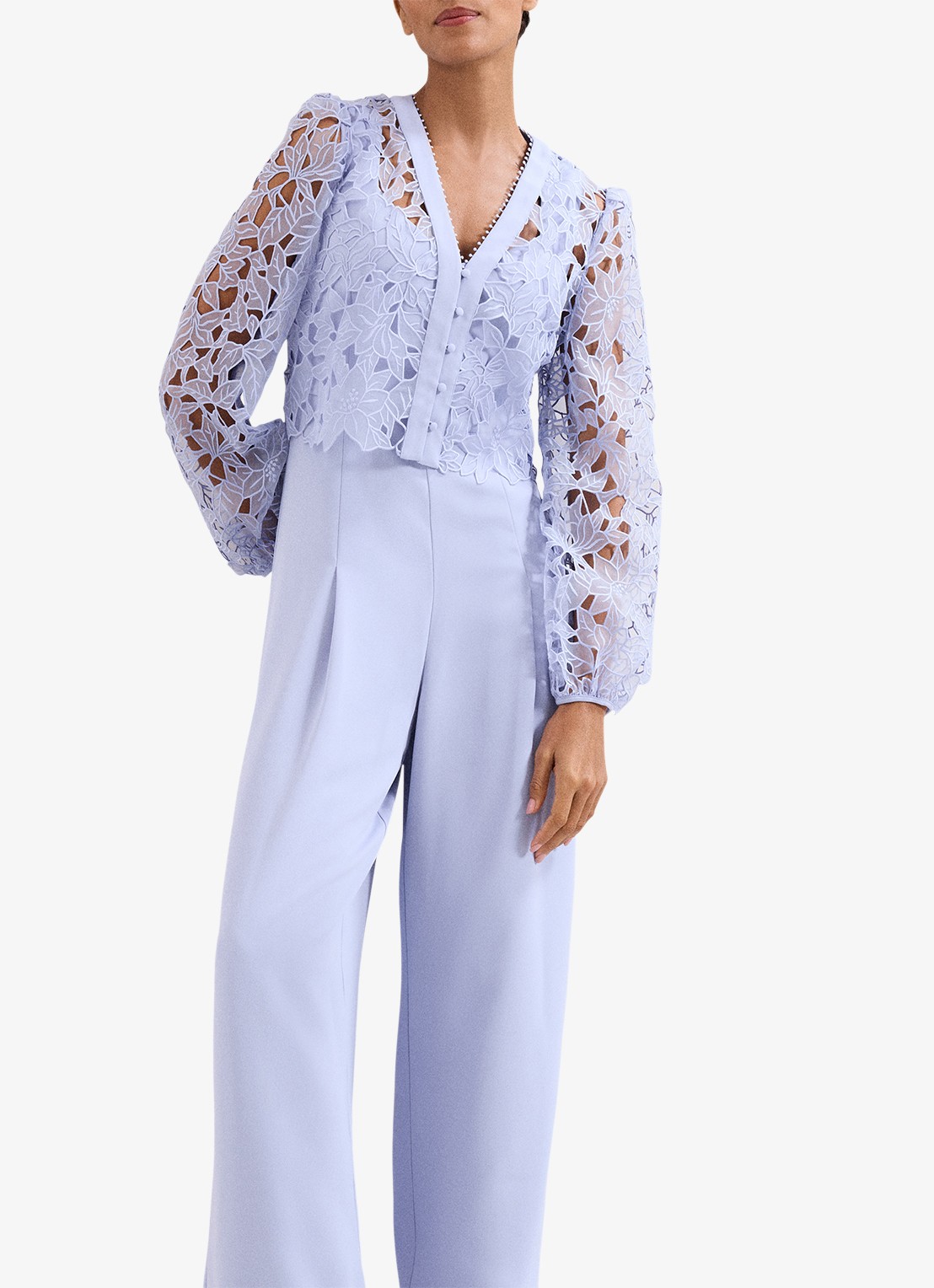 Phase Eight Winona jumpsuit met vest van broderie - detail 4 pale blue