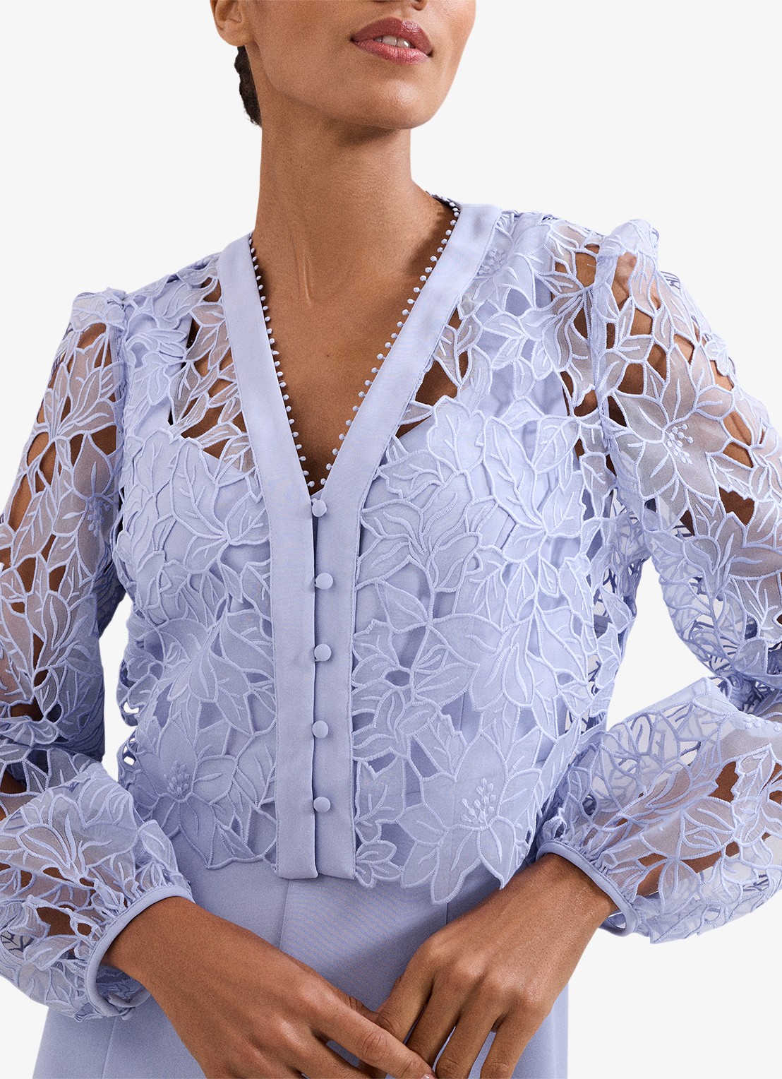 Phase Eight Winona wide fit jumpsuit met details van kant - detail 5 lichtpaars