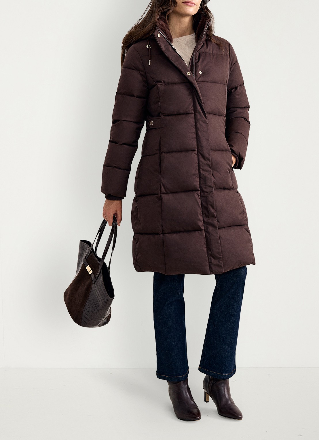 Phase Eight Yasmine puffer jas met afneembare capuchon - voorkant 2 aubergine