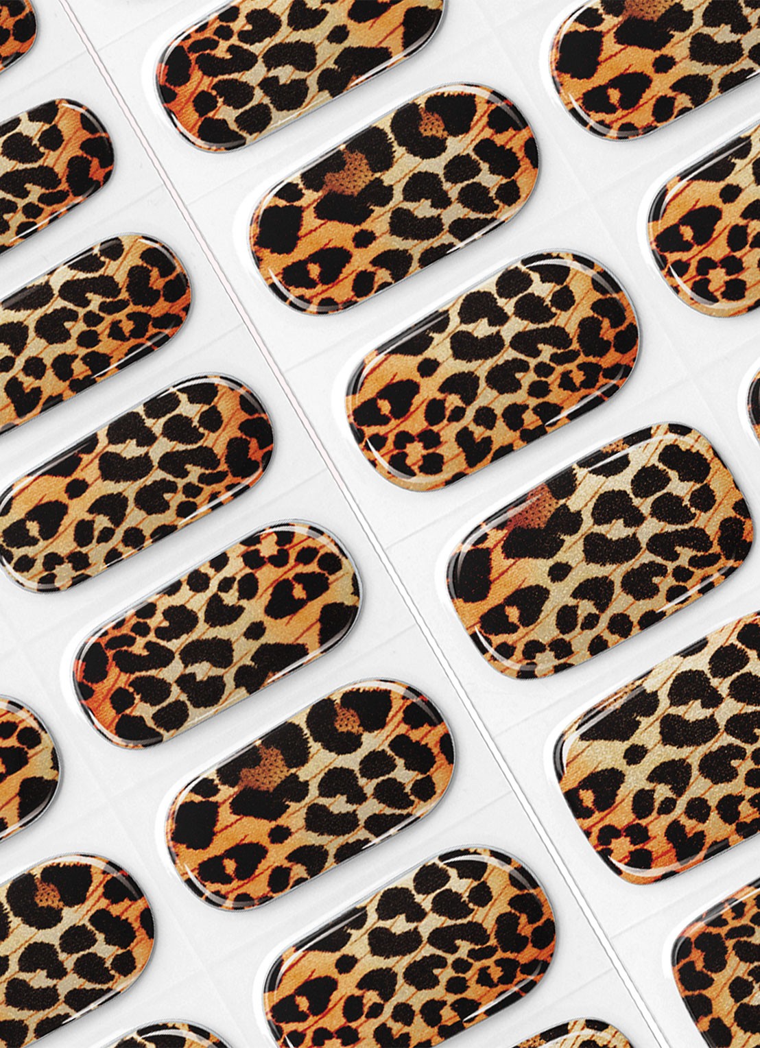 Pink Gellac Gel Stickers - nagelstickers - detail 5 028 lavish leopard