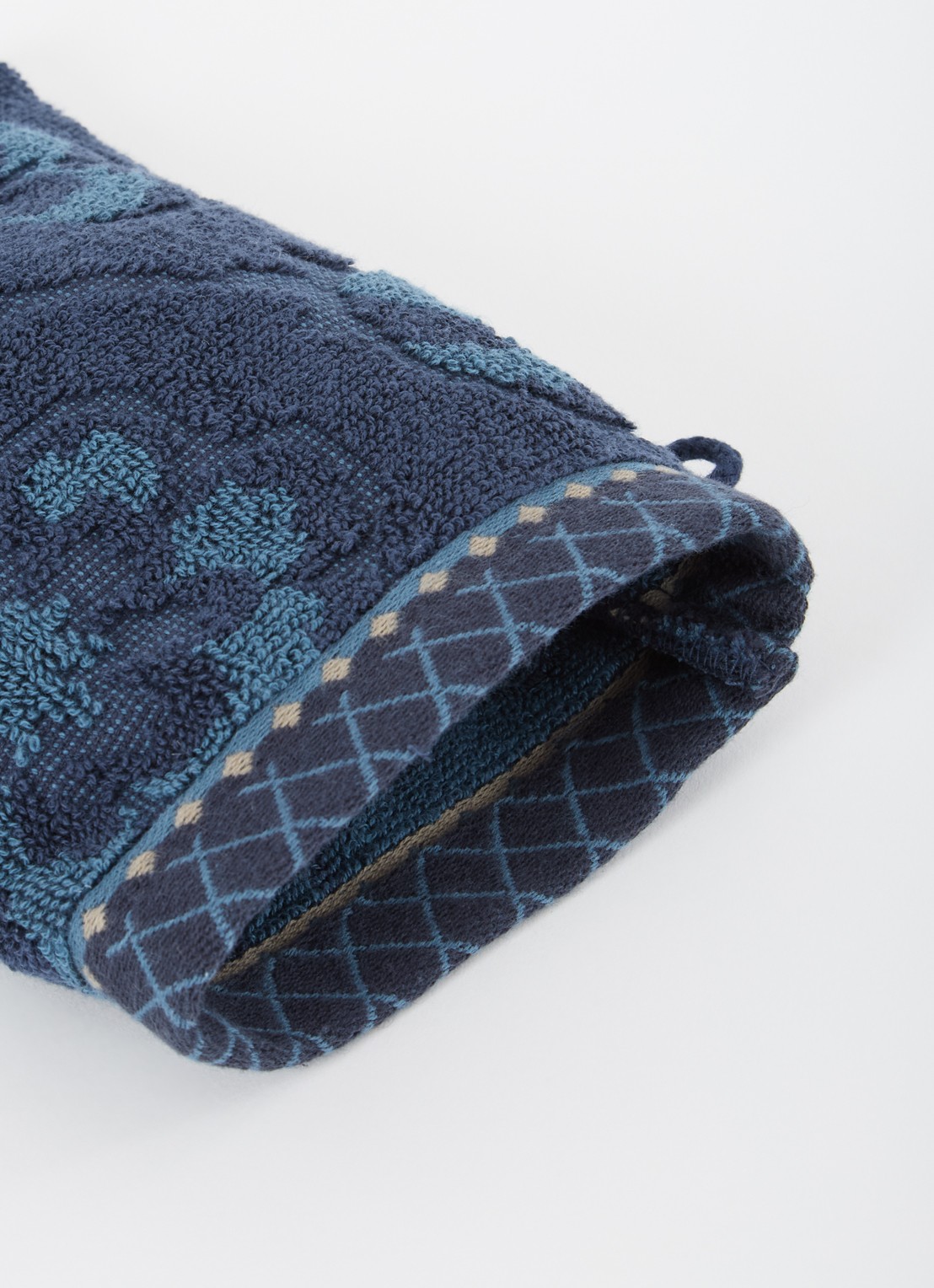 Pip Studio Jasmin washand van katoen - 500 gr/m2 - 16 x 22 cm - detail 3 donkerblauw