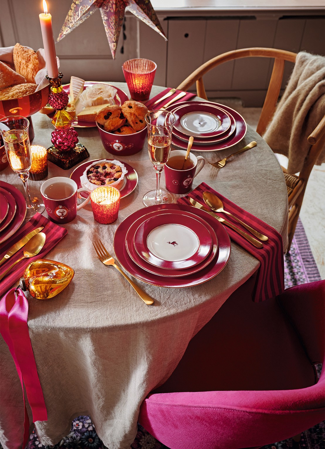 Pip Studio Love Birds dinerbord 26,5 cm - achterkant 3 donkerrood