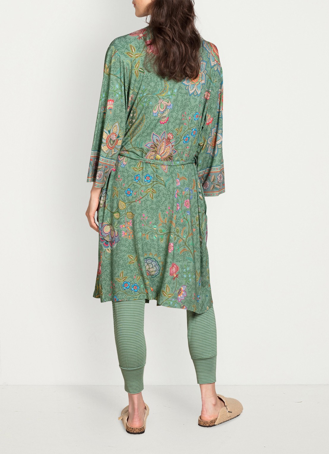 Pip Studio Naomi Mumbai Morning kimono met bloemenprint - detail 4 olijfgroen