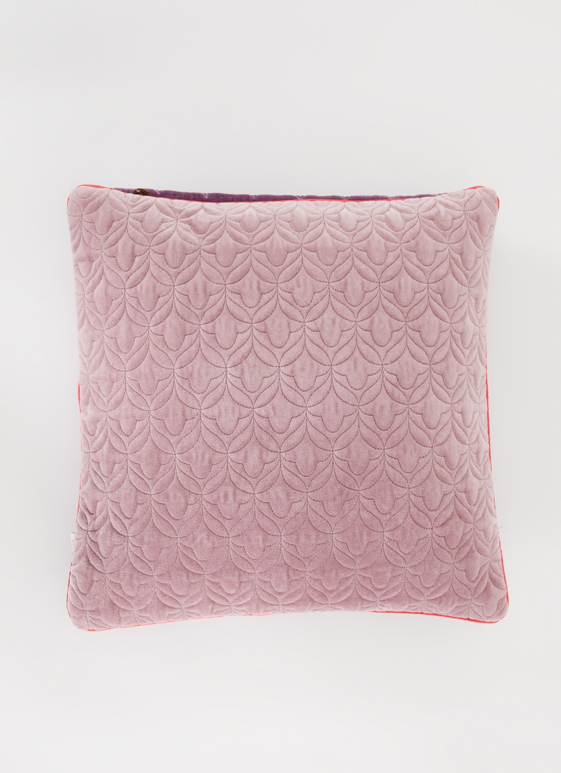 Pip Studio Quilty dreams sierkussen 45 x 45 cm - detail lila