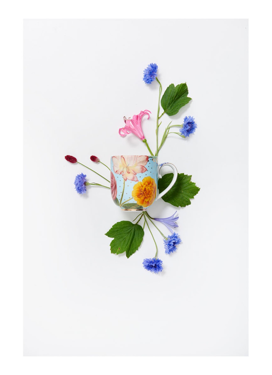 Pip Studio Royal Flowers kopje 33 cl - voorkant 4 multicolor