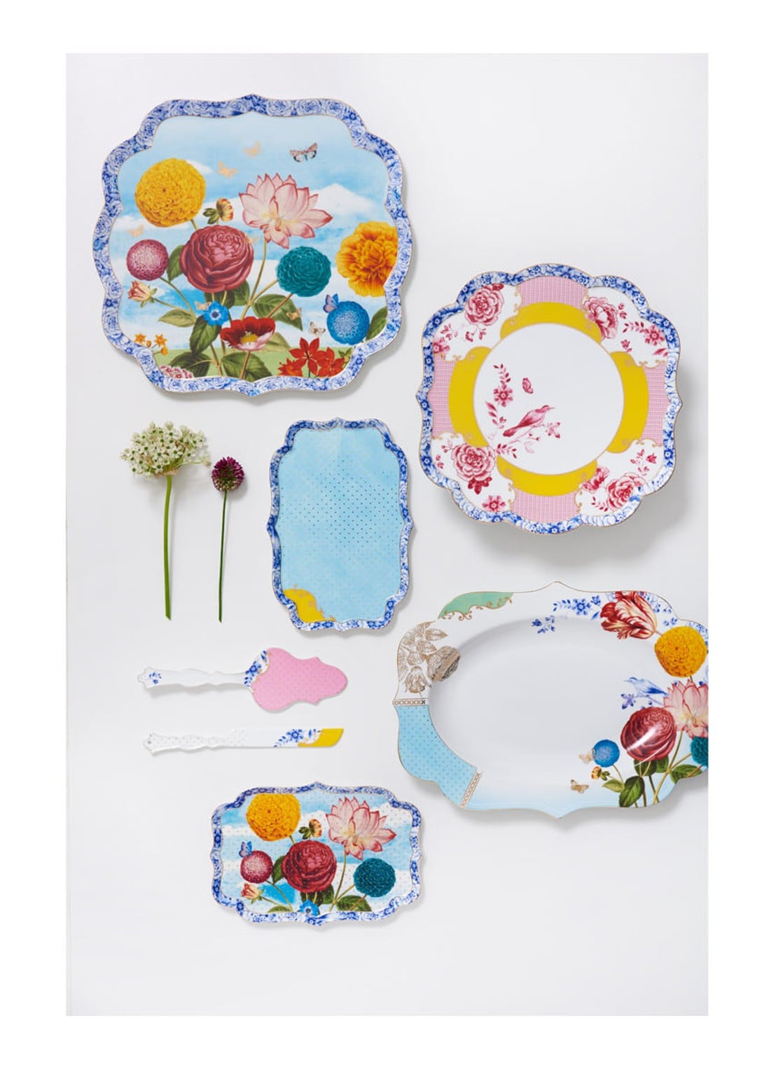 Pip Studio Royal ontbijtbord 24 cm - voorkant 4 multicolor