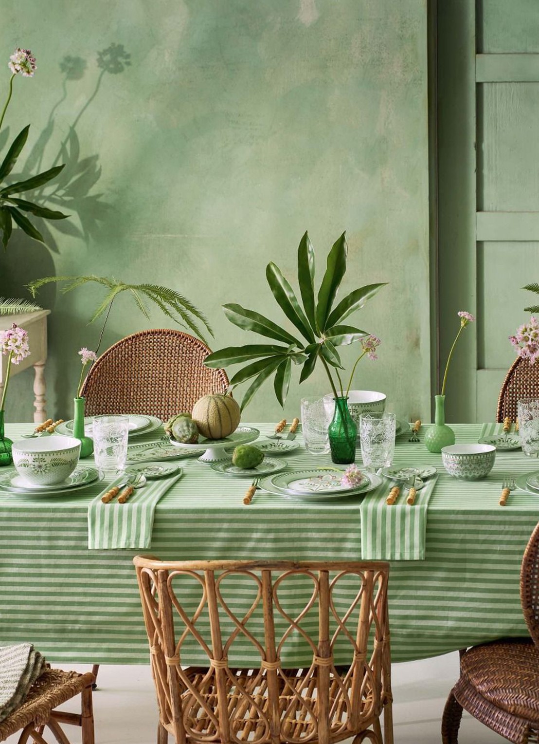 Pip Studio Stripes tafelkleed 180 x 300 cm - detail 3 mint